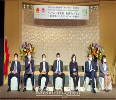 Đồng chí Chủ tịch UBND tỉnh Trần Quốc Văn tham dự diễn đàn kinh tế Việt Nam tại Nhật Bản