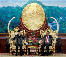 Lào-Việt cùng nhau xây dựng đường biên giới hoà bình hữu nghị