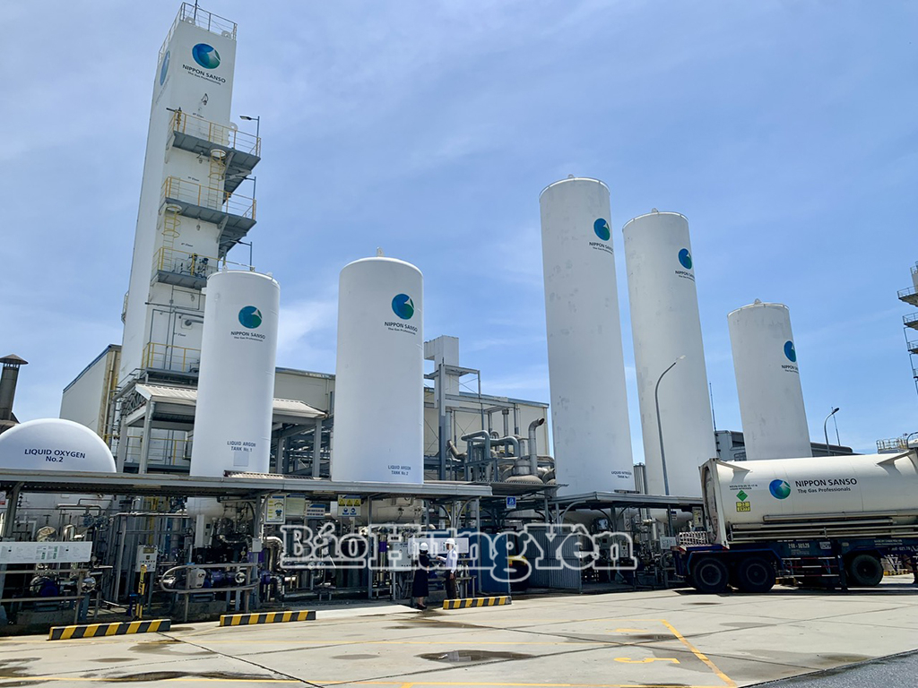 Two-tier local government: Opening new opportunities for businesses