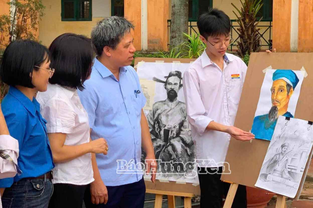 Tôn vinh người con kiệt xuất của quê hương