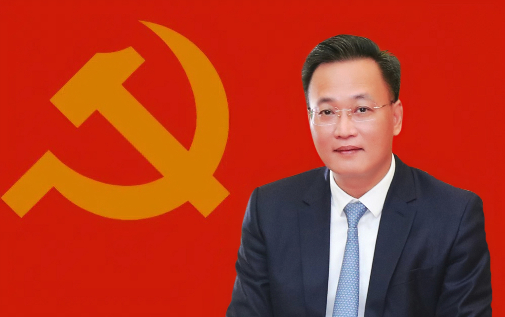 Hung Yen: Provincial Party Secretary Nguyen Huu Nghia and Chairman of the Provincial People's Committee Pham Quang Ngoc elected to the 14th Party Central Committee.