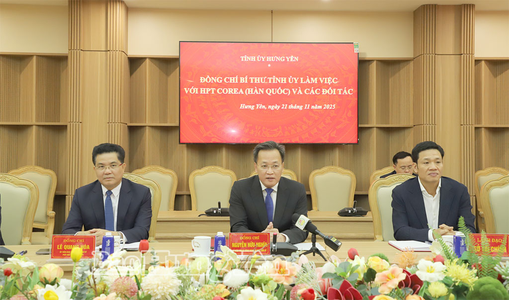 Comrade Nguyen Huu Nghia, Secretary of the Provincial Party Committee, worked with the Organization for Promoting Economic and Investment Cooperation between South Korea, Vietnam, and China.