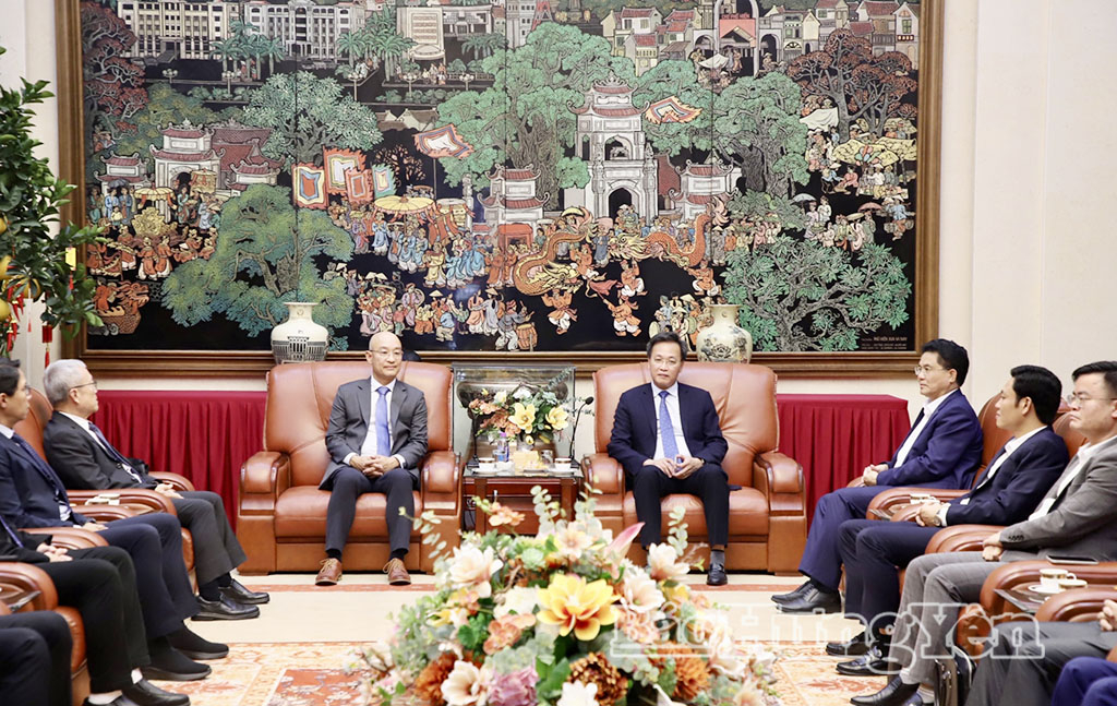 Các đồng chí lãnh đạo tỉnh làm việc với Tập đoàn WHA (Thái Lan)