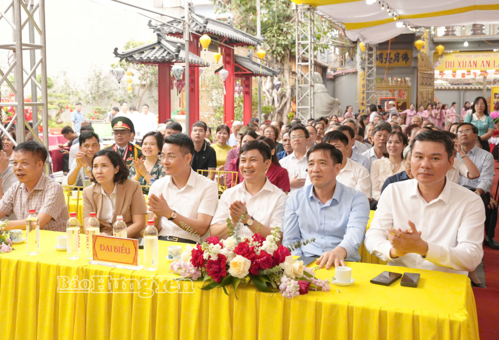 Đặc sắc nghi lễ rước kiệu lễ hội truyền thống Trai Trang