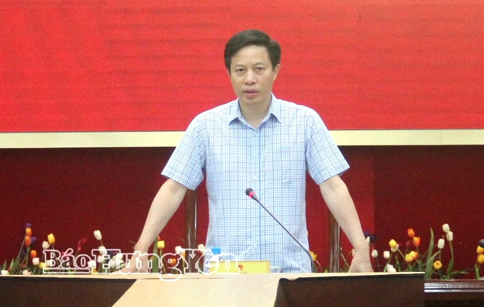 UBND tỉnh nghe các đơn vị báo cáo tình hình thực hiện giải phóng mặt bằng và giải ngân vốn đầu tư công một số dự án