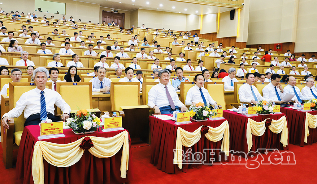 Phát động thi đua quyết tâm thực hiện thắng lợi mục tiêu tăng trưởng bền vững "2 con số" giai đoạn 2026 - 2030