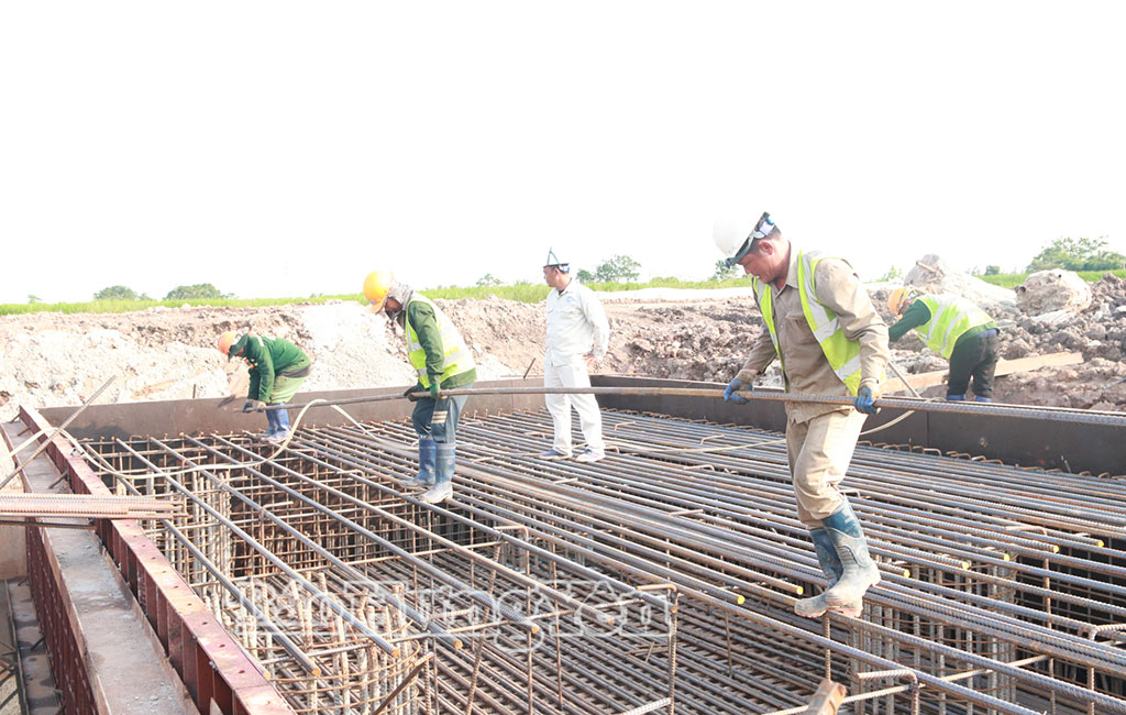 Khí thế thi đua lao động trên các công trình trọng điểm