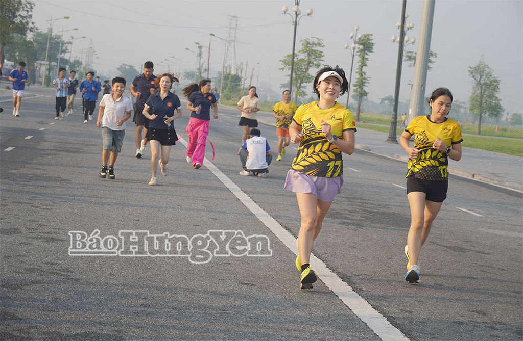 Hơn 300 vận động viên tham gia lễ phát động chương trình chạy bộ trực tuyến “Up Race 2026” Chủ nhật, 11/10/2026 | 10:43:16 [GMT +7]