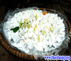 KUDZU STARCH MARINATED POMELO FLOWERS