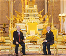 Vietnamese people are the great and trustworthy friend of the Cambodian