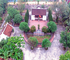 Trên quê hương thân mẫu Chủ tịch Hồ Chí Minh