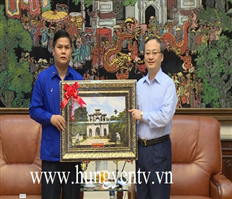 Đoàn đại biểu thanh niên nhân dân cách mạng Lào thăm Hưng Yên