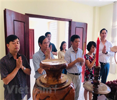 Campuchia: Trang trọng lễ dâng hương Bác Hồ tại tỉnh Preah Sihanouk