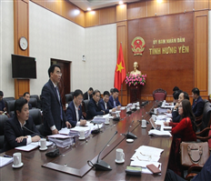 Thảo luận tại tổ: Sôi nổi, trách nhiệm và thẳng thắn