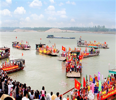 Chu Dong Tu- Tien Dung festival