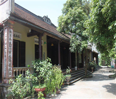 Sung Bao pagoda - The hundred-year-old ancient one
