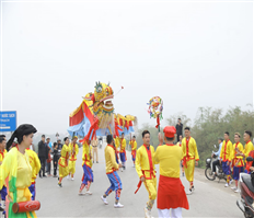 Propaganda and tourism promotion activities at Chu Dong Tu - Tien Dung festival
