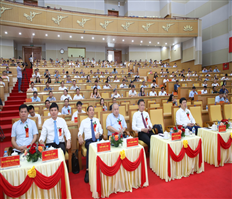 Provincial leaders meet with businesses and entrepreneurs