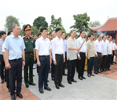 Chủ tịch nước Tô Lâm dâng hương tại Đền thờ Triệu Việt Vương, Khu lưu niệm Tổng Bí thư Nguyễn Văn Linh và Nhà tưởng niệm Trung tướng Nguyễn Bình