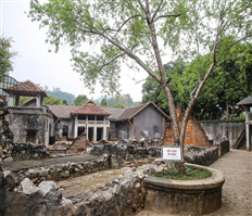 Son La prison national special relic and To Hieu spirit