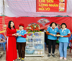 Enjoy the cuisine of the longan land at Pho Hien folk cultural festival