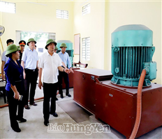 Chủ tịch UBND tỉnh Trần Quốc Văn kiểm tra công tác tiêu úng, phòng, chống cơn bão số 3