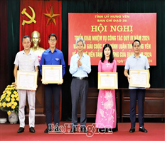 Trao giải cuộc thi chính luận tỉnh Hưng Yên về bảo vệ nền tảng tư tưởng của Đảng năm 2024