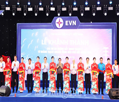 Prime Minister Pham Minh Chinh attended the inauguration ceremony of the 500kV circuit 3 line project from Quang Trach (Quang Binh) to Pho Noi (Hung Yen)