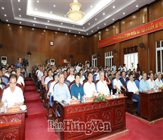 Tổng Bí thư, Chủ tịch nước Tô Lâm và các đại biểu Quốc hội tiếp xúc cử tri huyện Văn Giang trước kỳ họp thứ 8, Quốc hội khóa XV