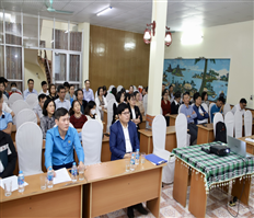 Disseminate knowledge about international economic integration