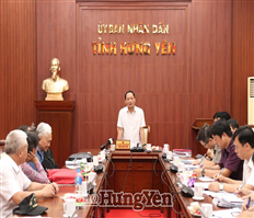 Chủ tịch UBND tỉnh Trần Quốc Văn tiếp, đối thoại với công dân