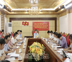 Phó Bí thư Thường trực Tỉnh ủy, Chủ tịch HĐND tỉnh Trần Quốc Toản làm việc với Ban Thường vụ Huyện ủy Phù Cừ