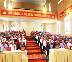 Phù Cừ đón Bằng công nhận huyện đạt chuẩn nông thôn mới nâng cao