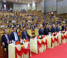 Công bố nghị quyết, quyết định của trung ương, địa phương về sắp xếp đơn vị hành chính cấp tỉnh, cấp xã và kết thúc hoạt động cấp huyện ở Hưng Yên