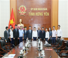 Phó Chủ tịch UBND tỉnh Phạm Văn Nghiêm làm việc với đoàn công tác của Trường Đại học Thủy lợi, Đại học Chosun (Hàn Quốc) và doanh nghiệp