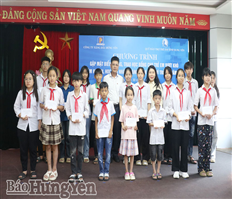 Quan tâm, chăm lo trẻ em có hoàn cảnh đặc biệt