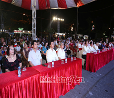 Chương trình nghệ thuật chào mừng hợp nhất hai tỉnh Thái Bình và Hưng Yên