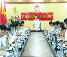 Đồng chí Phó Chủ tịch Thường trực UBND tỉnh Nguyễn Quang Hưng kiểm tra, đôn đốc giải ngân vốn đầu tư công và vận hành chính quyền địa phương 2 cấp