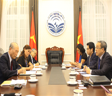 Thứ trưởng Phan Tâm tiếp Hiệp hội xúc tiến ngoại giao nhân dân Nhật Bản