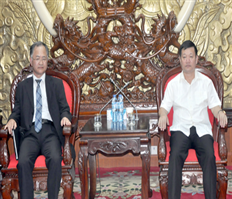 Chủ tịch UBND tỉnh Nguyễn Văn Phóng làm việc với đại diện Công ty TNHH giải pháp môi trường Đại Đồng