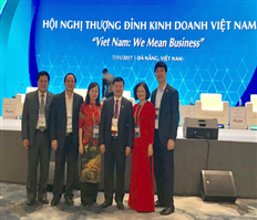 Chủ tịch UBND tỉnh Nguyễn Văn Phóng tham dự một số nội dung tại Tuần lễ cấp cao APEC 2017